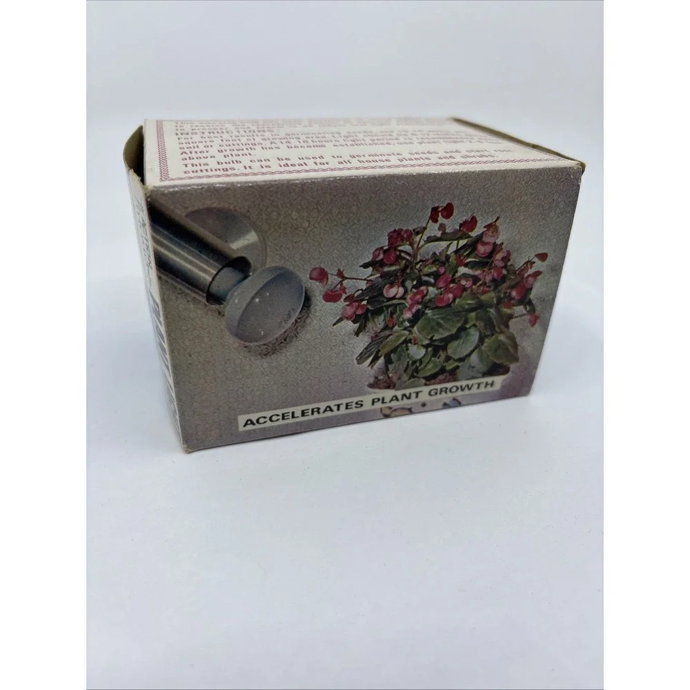 Vtg New Stock Plant Light By Action Home 75 Watt